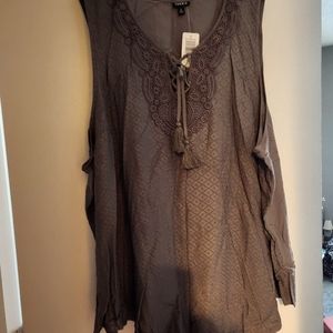 Gray tank NWT in size 5 from Torrid